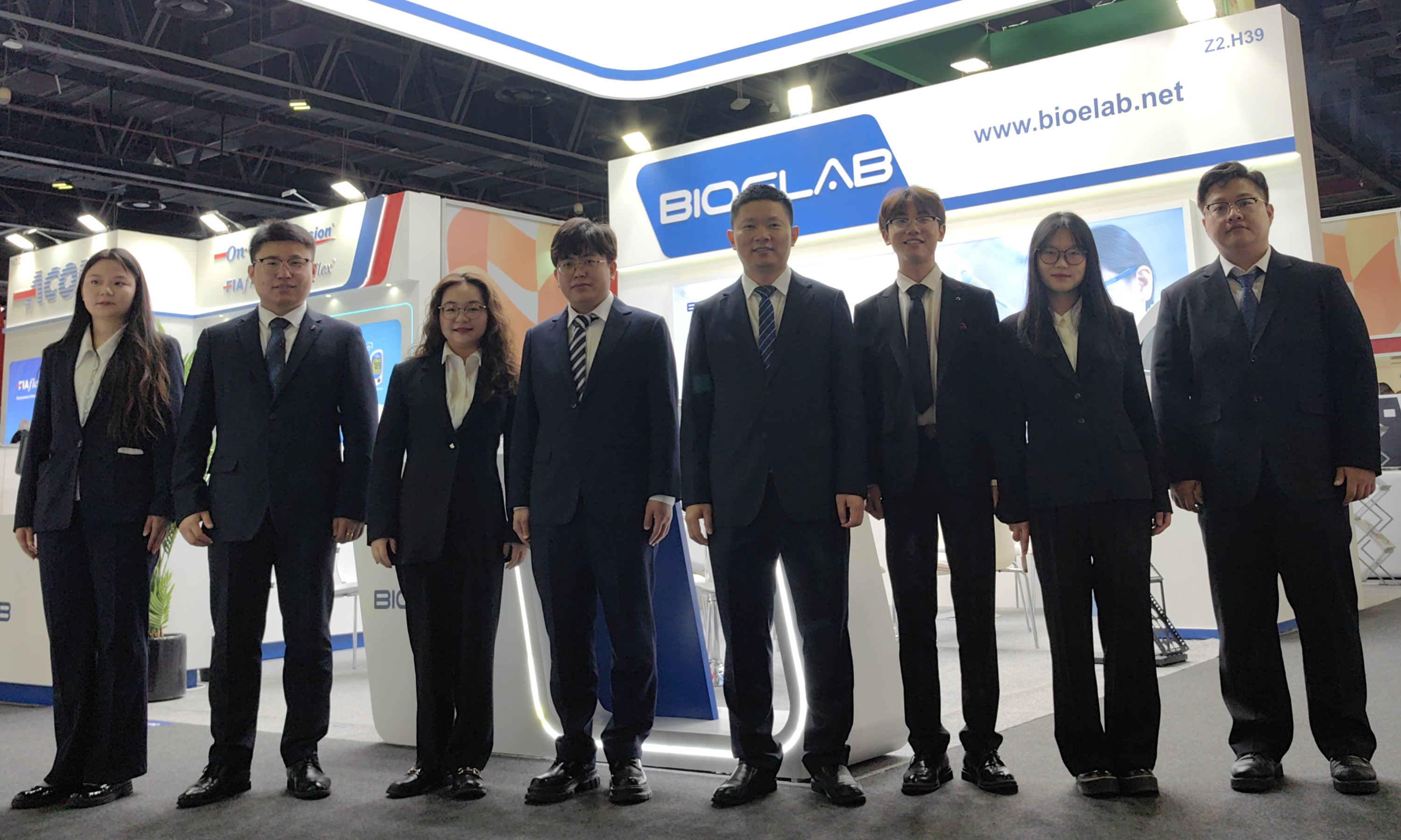 2025MEDLAB | BIOELAB's glaring products shone in Dubai, shaping the new future of IVD industry with the world!